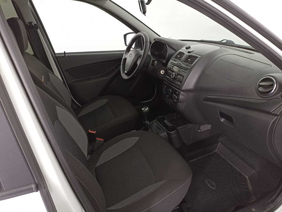 Купить Lada (ВАЗ) Granta, 2019, 78 429 км.. Фото: #9