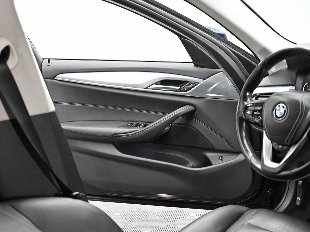 Купить BMW 5 серии, 2017, 178 000 км.. Фото: #6