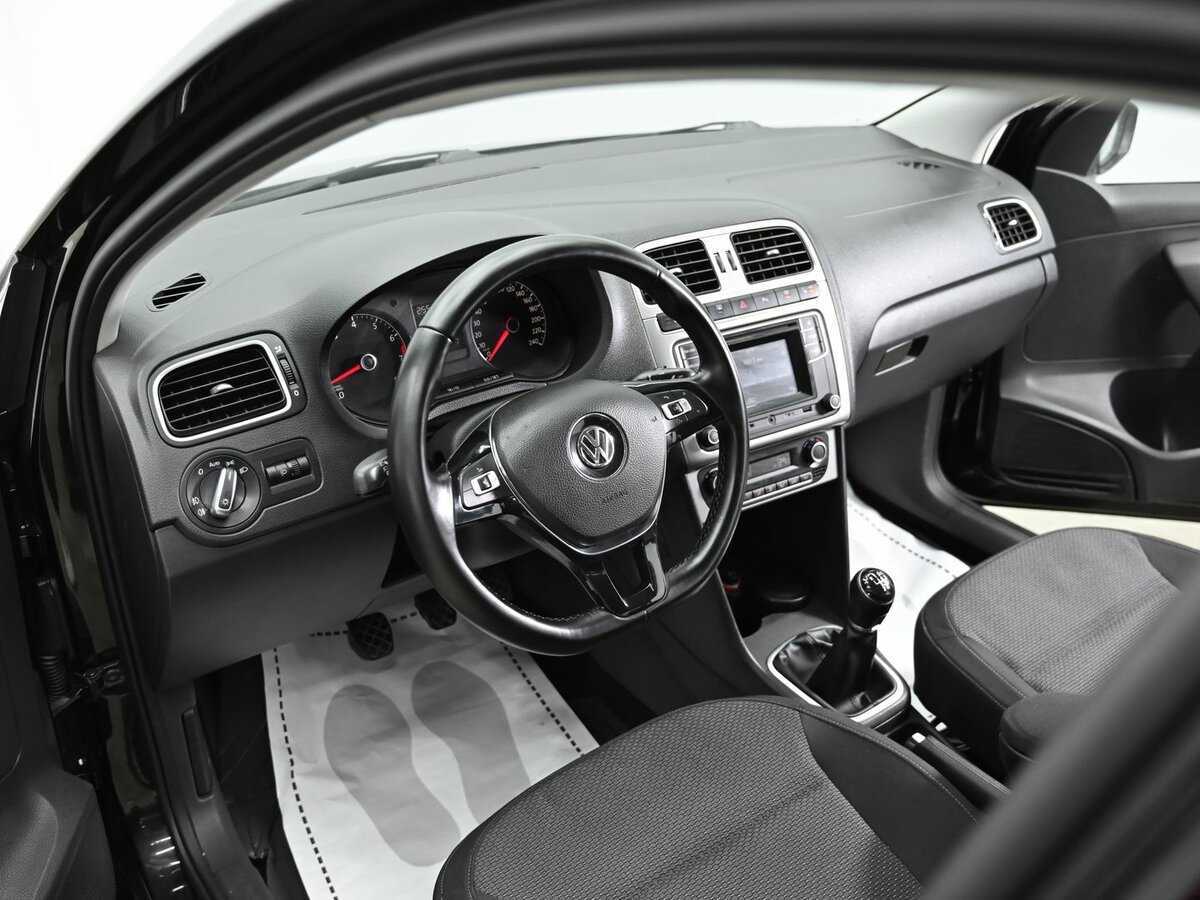 Купить Volkswagen Polo, 2017, 124 000 км.. Фото: #6