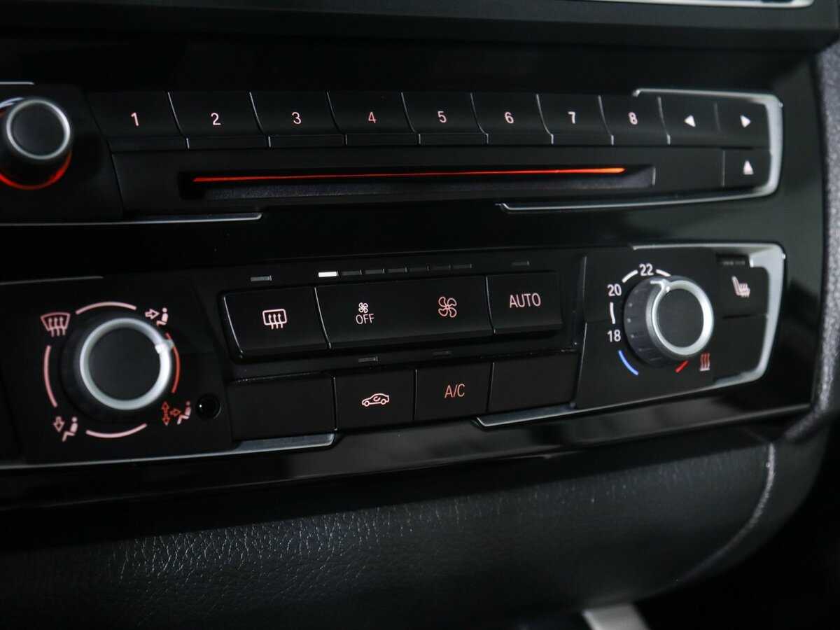 Купить BMW 1 серии, 2017, 110 137 км.. Фото: #10