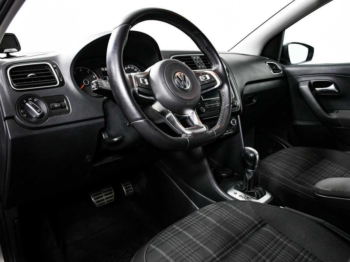 Купить Volkswagen Polo, 2017, 58 996 км.. Фото: #9