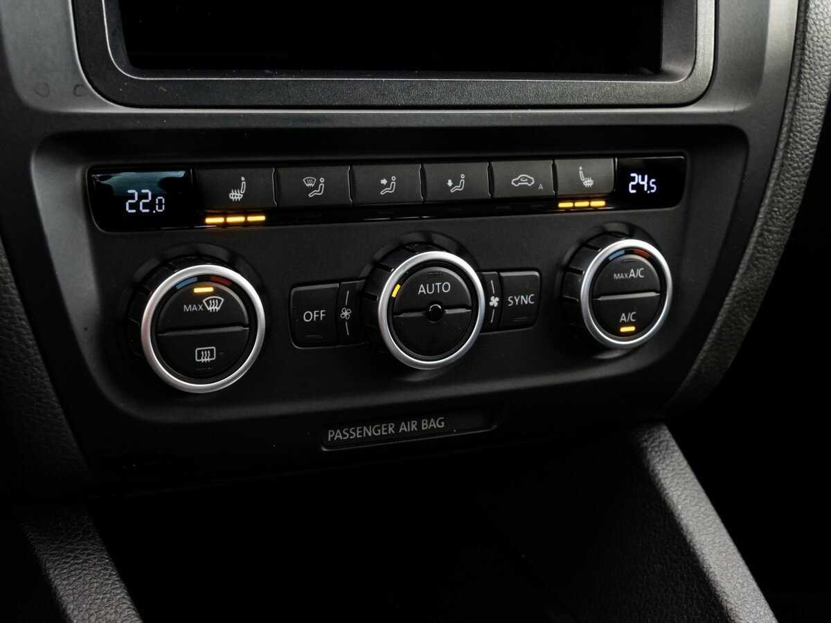 Купить Volkswagen Jetta, 2012, 203 467 км.. Фото: #13