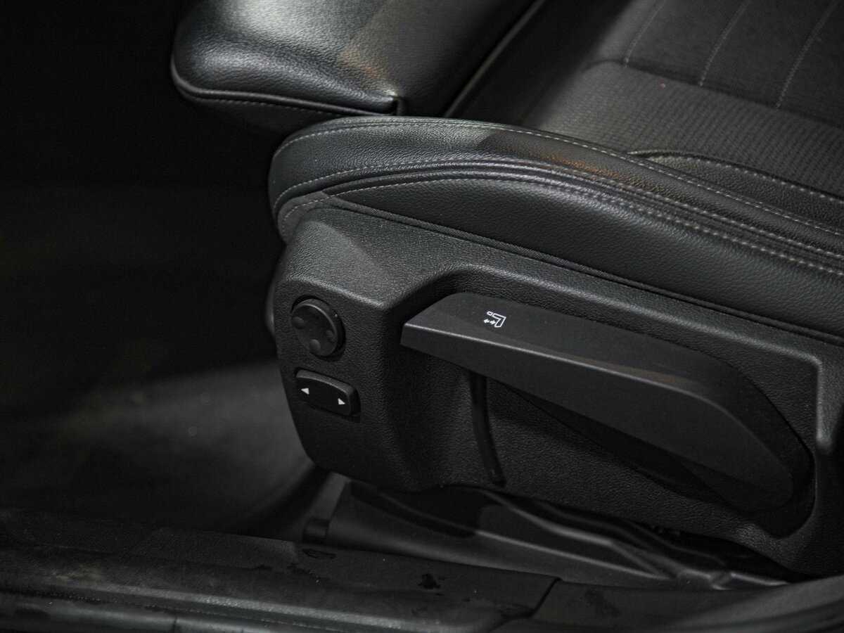 Купить BMW 3 серии, 2019, 174 415 км.. Фото: #14