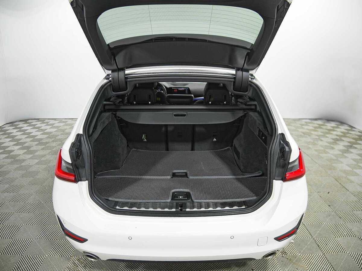 Купить BMW 3 серии, 2019, 174 415 км.. Фото: #19