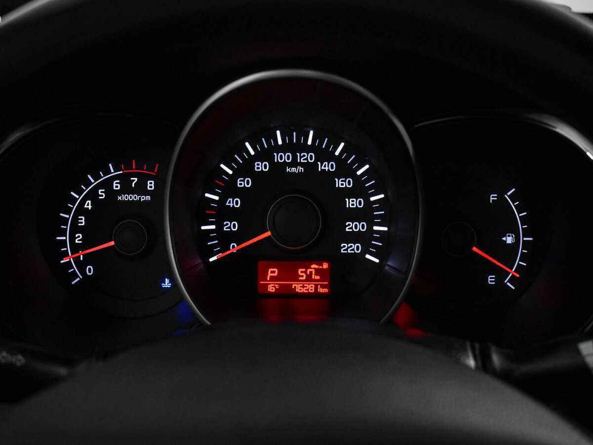 Купить Kia Rio, 2016, 76 280 км.. Фото: #12