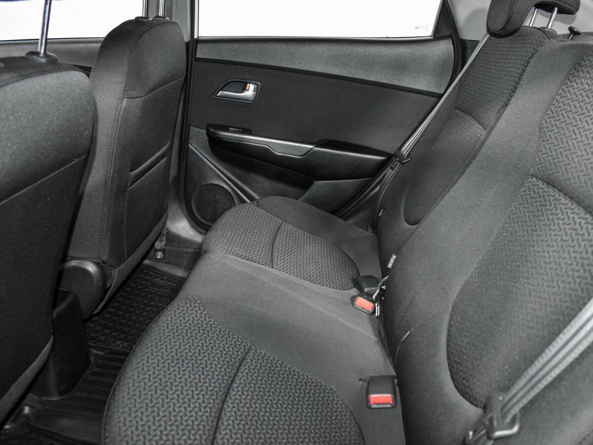 Купить Kia Rio, 2016, 76 280 км.. Фото: #15