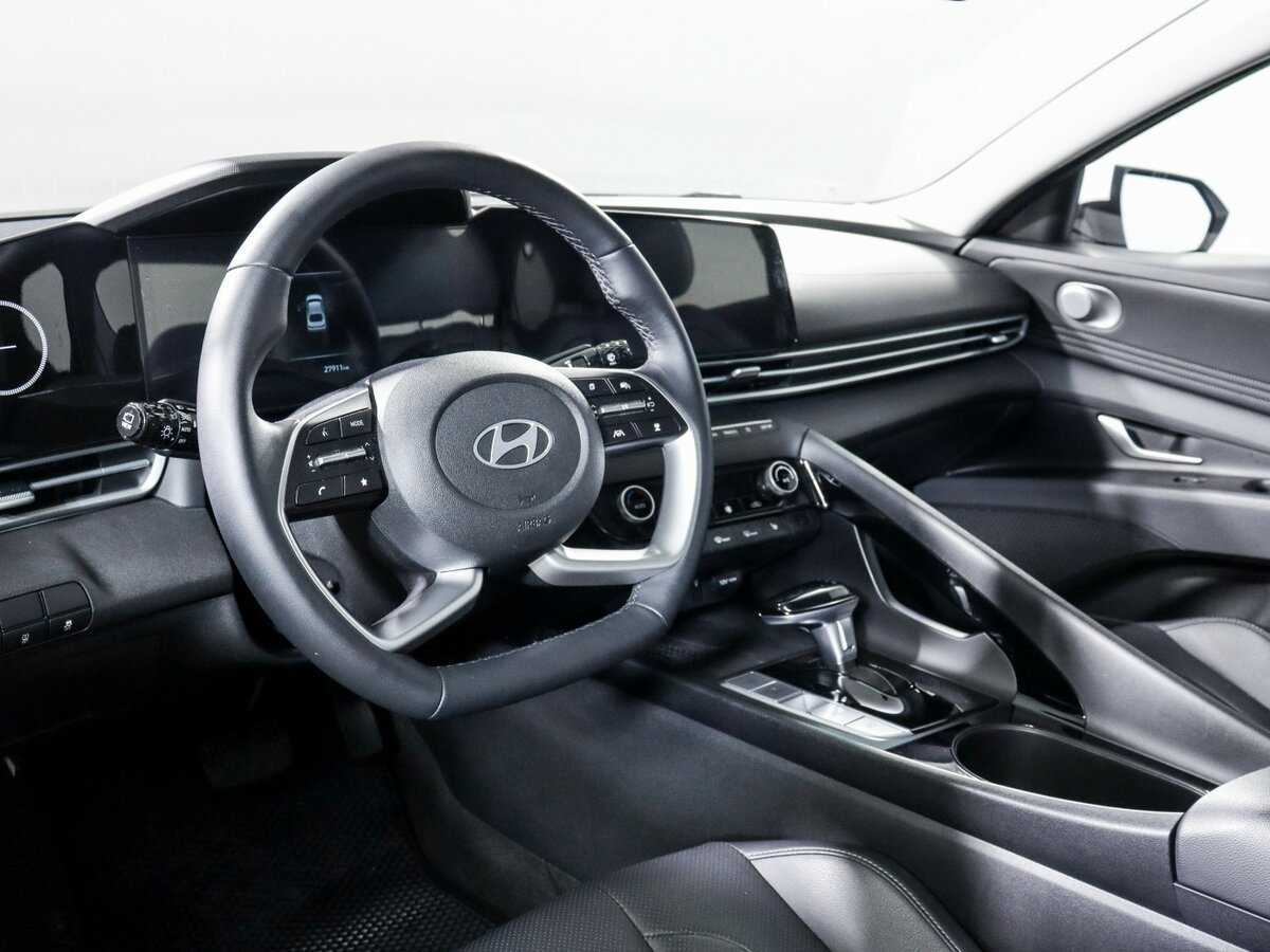 Купить Hyundai Elantra, 2023, 27 783 км.. Фото: #13