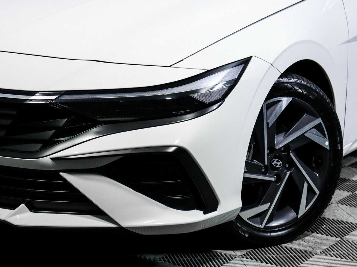Купить Hyundai Elantra, 2023, 27 783 км.. Фото: #15