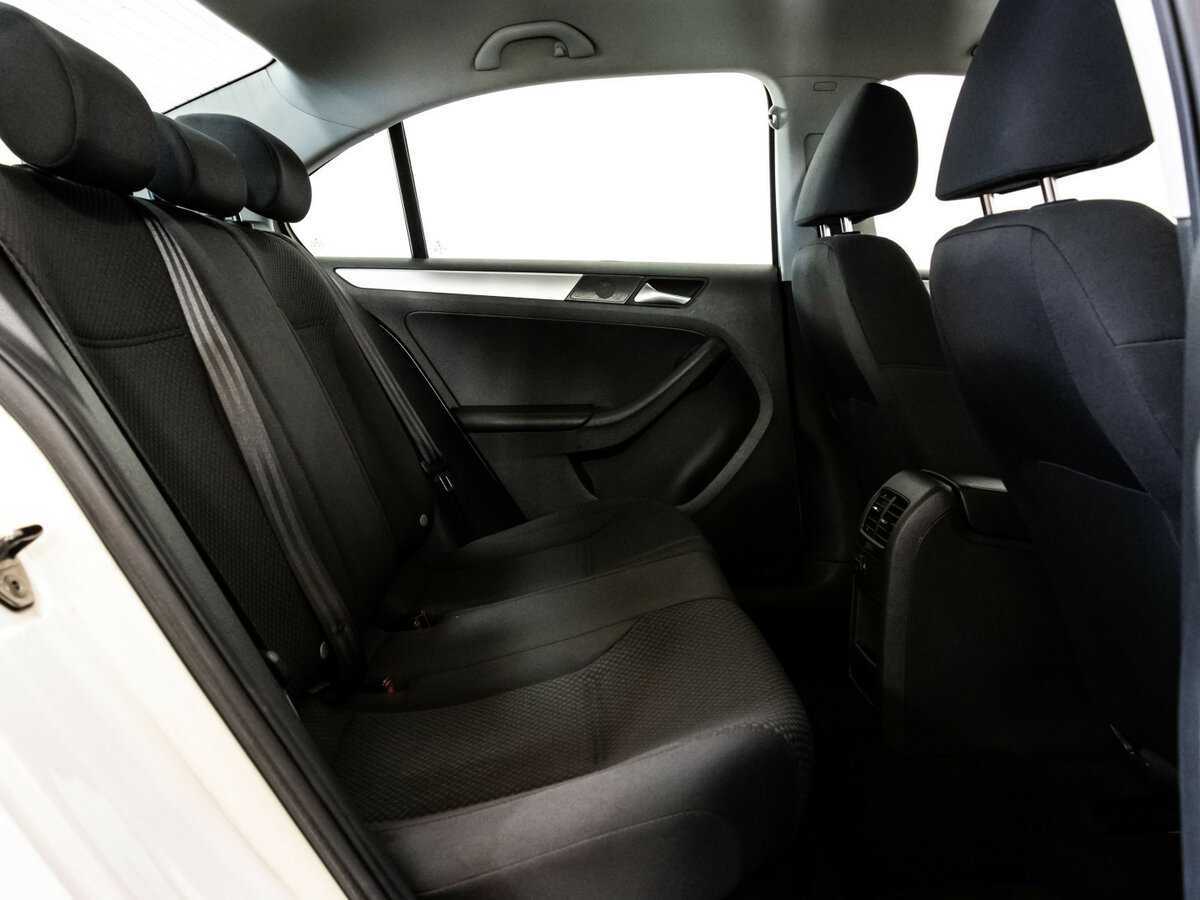 Купить Volkswagen Jetta, 2013, 108 694 км.. Фото: #13