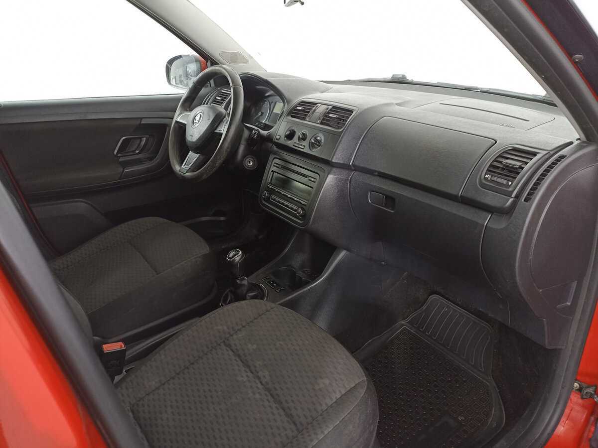 Купить Skoda Fabia, 2014, 226 578 км.. Фото: #10