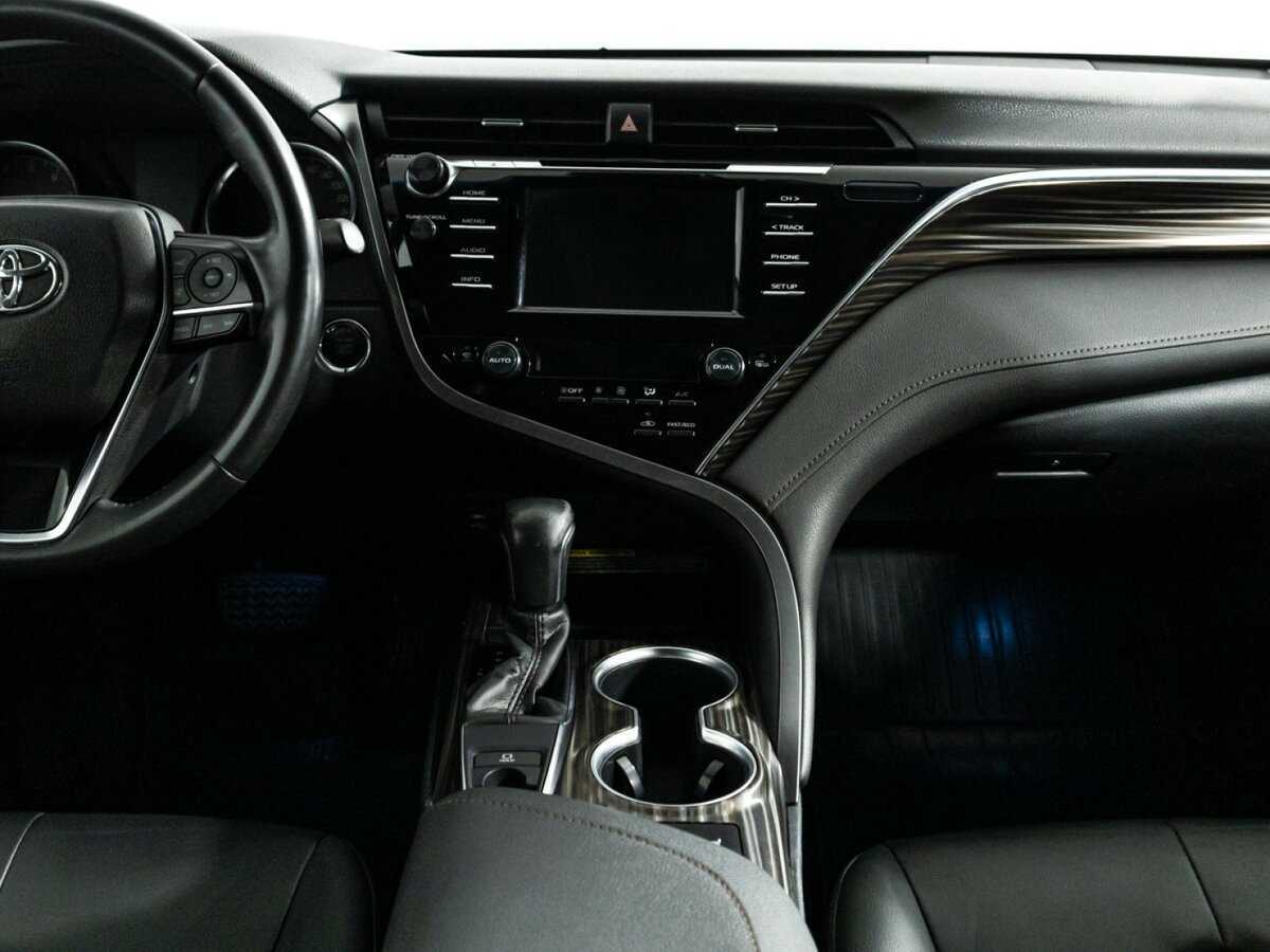 Купить Toyota Camry, 2019, 137 184 км.. Фото: #13