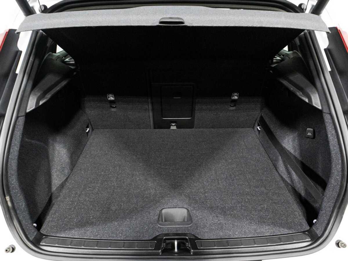 Купить Volvo XC40, 2019, 51 830 км.. Фото: #14