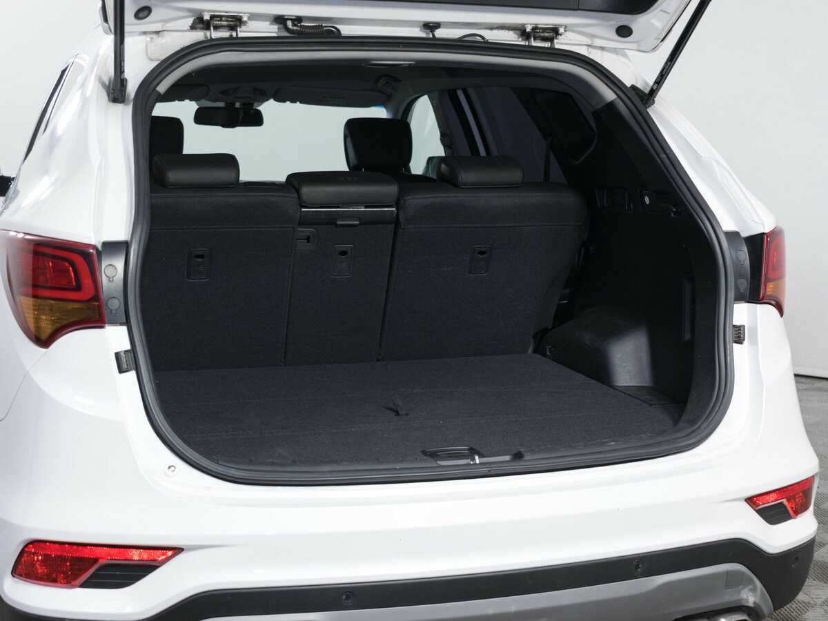 Купить Hyundai Santa Fe, 2017, 88 817 км.. Фото: #6