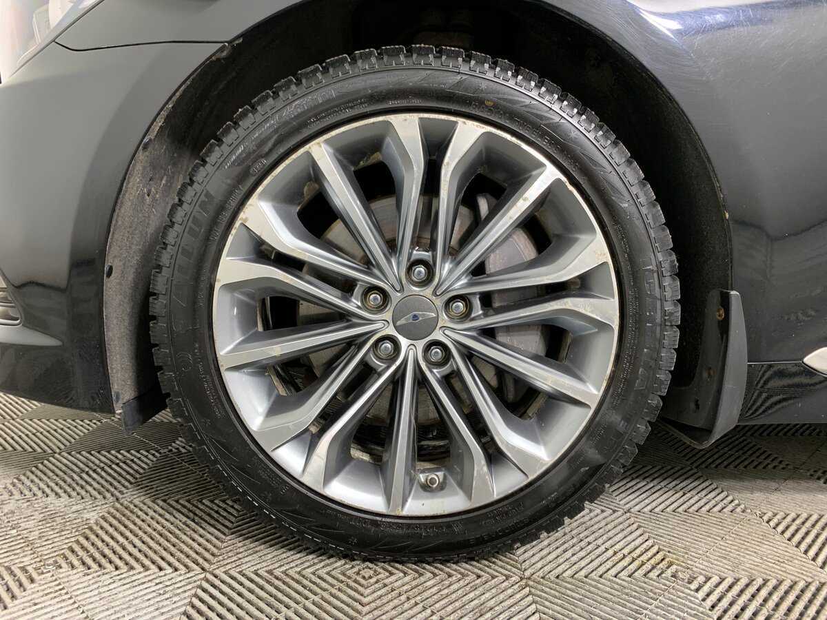 Купить Hyundai Genesis, 2016, 128 490 км.. Фото: #8