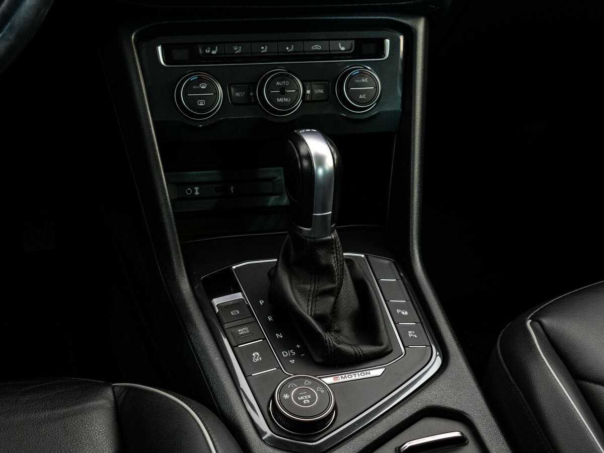 Купить Volkswagen Tiguan, 2017, 161 892 км.. Фото: #11