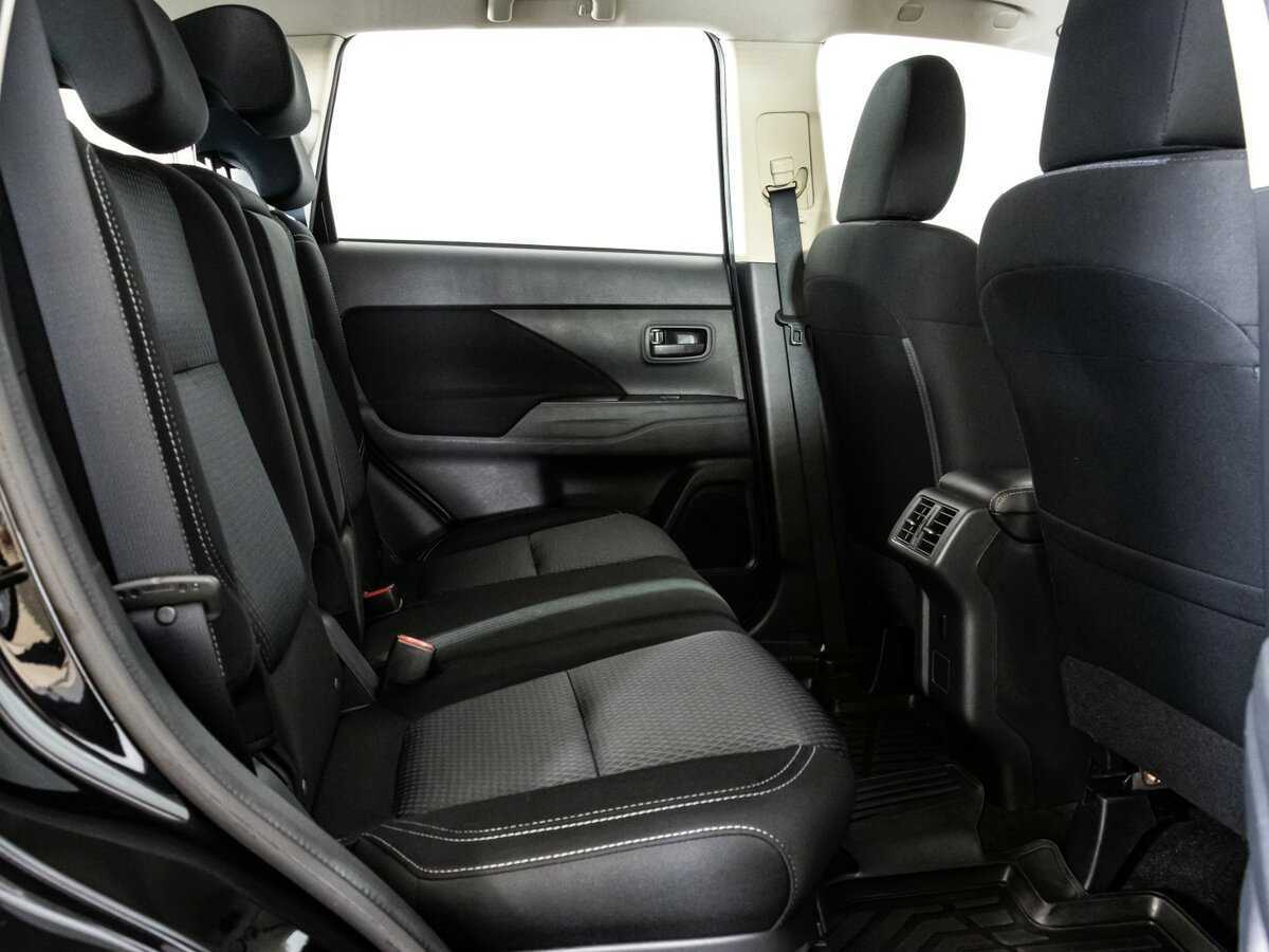 Купить Mitsubishi Outlander, 2018, 126 019 км.. Фото: #13