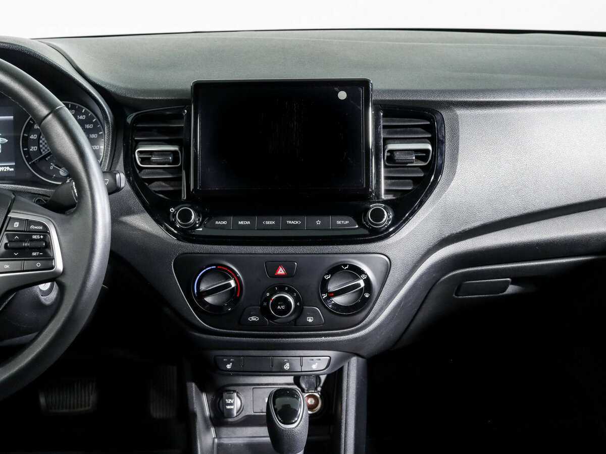 Купить Hyundai Solaris, 2020, 78 928 км.. Фото: #8