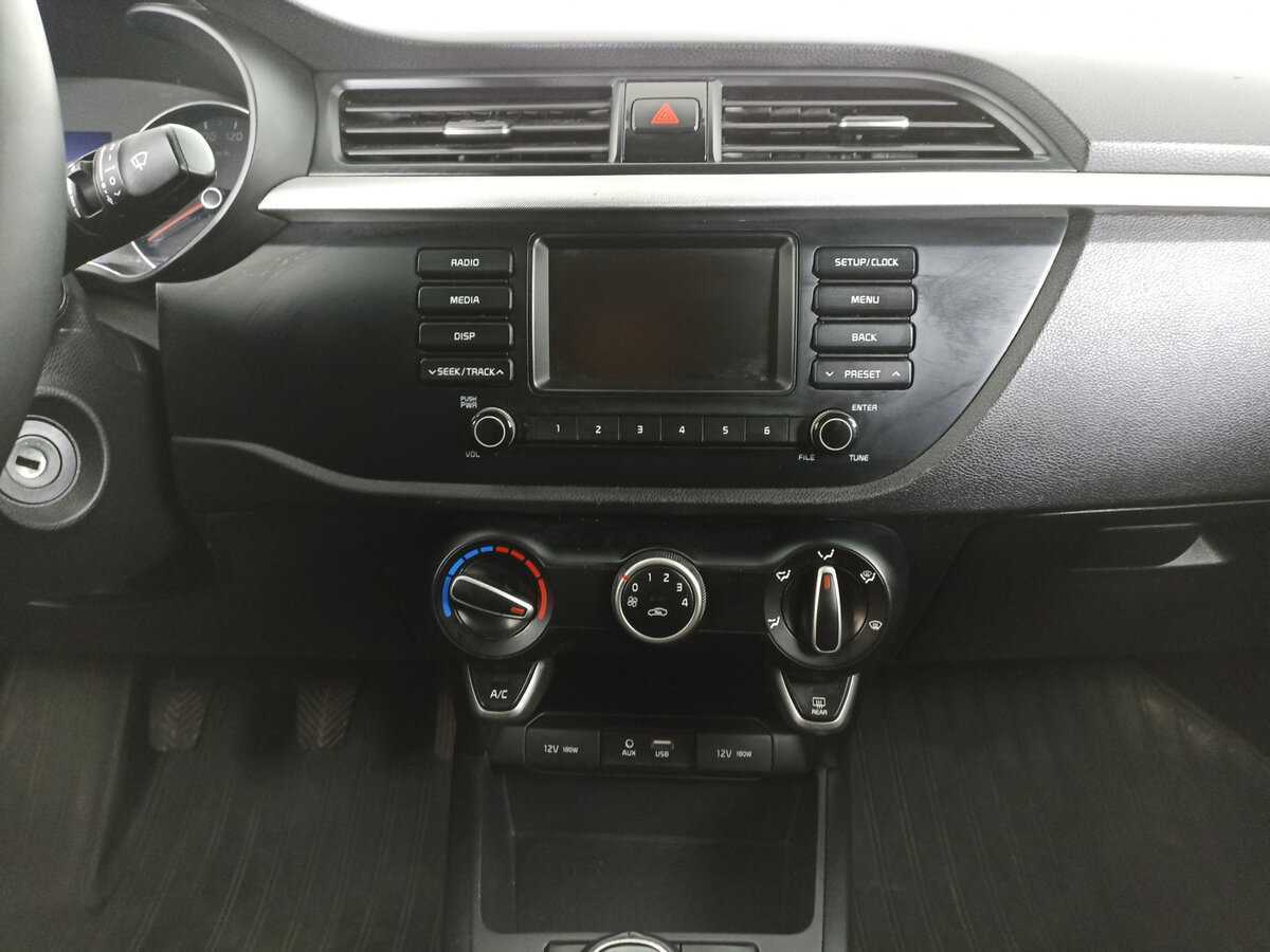Купить Kia Rio, 2017, 157 688 км.. Фото: #14
