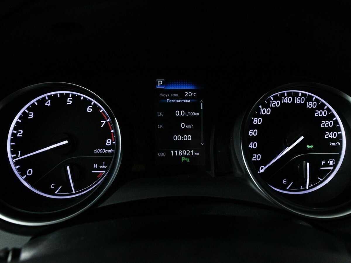 Купить Toyota Camry, 2018, 118 765 км.. Фото: #9