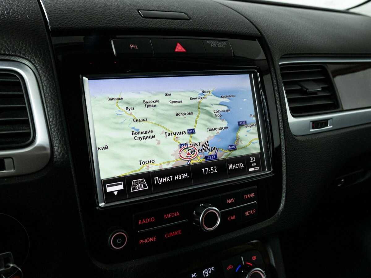 Купить Volkswagen Touareg, 2012, 329 160 км.. Фото: #13