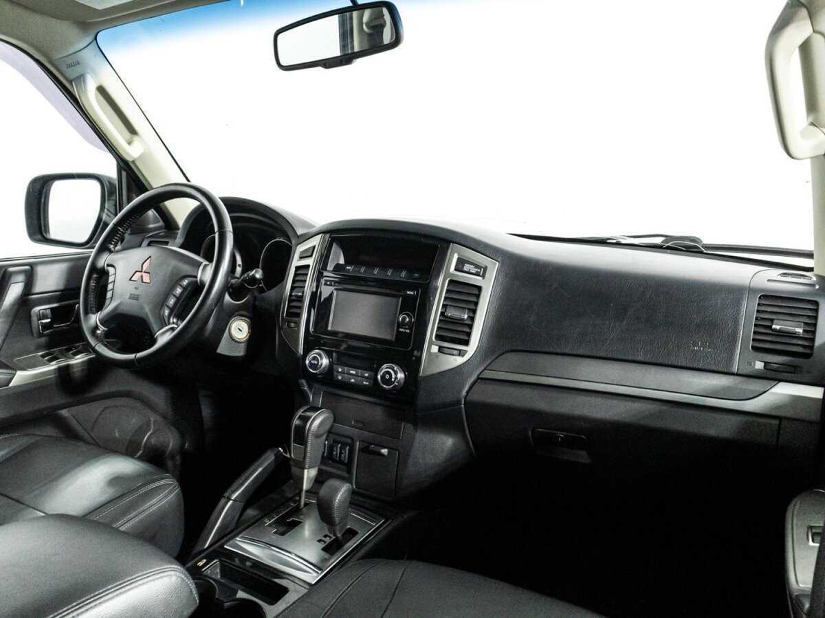 Купить Mitsubishi Pajero, 2015, 136 492 км.. Фото: #6