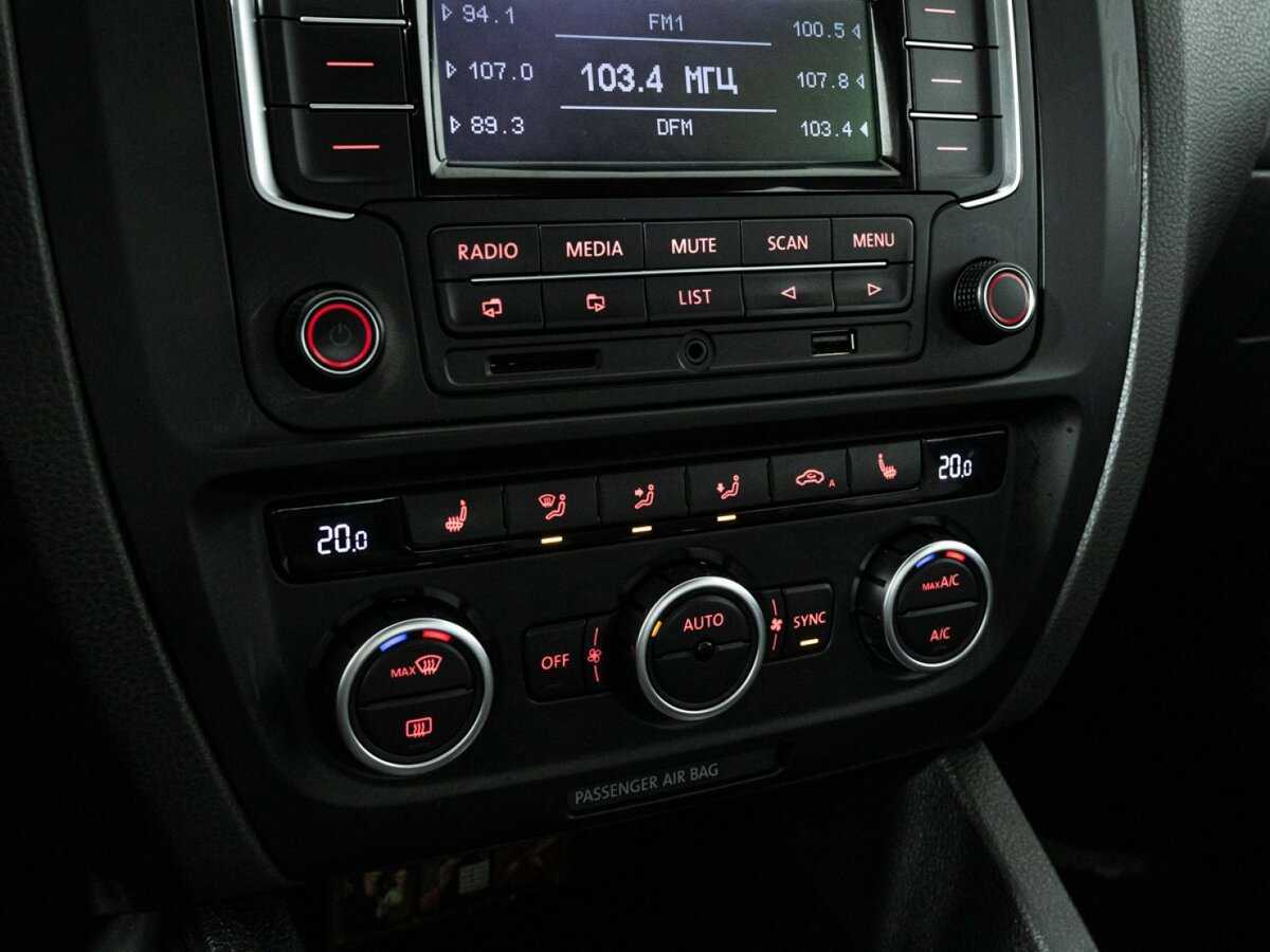 Купить Volkswagen Jetta, 2014, 139 716 км.. Фото: #14