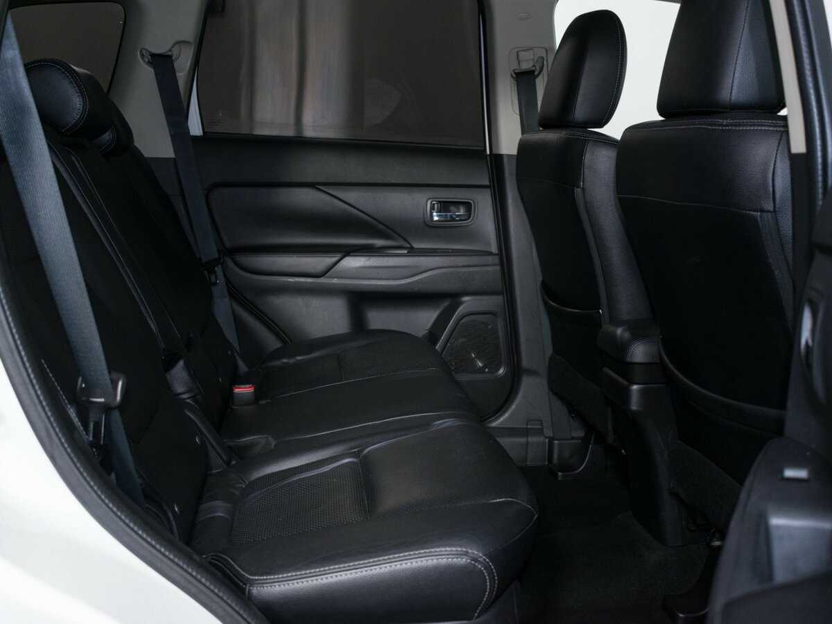 Купить Mitsubishi Outlander, 2013, 179 100 км.. Фото: #10