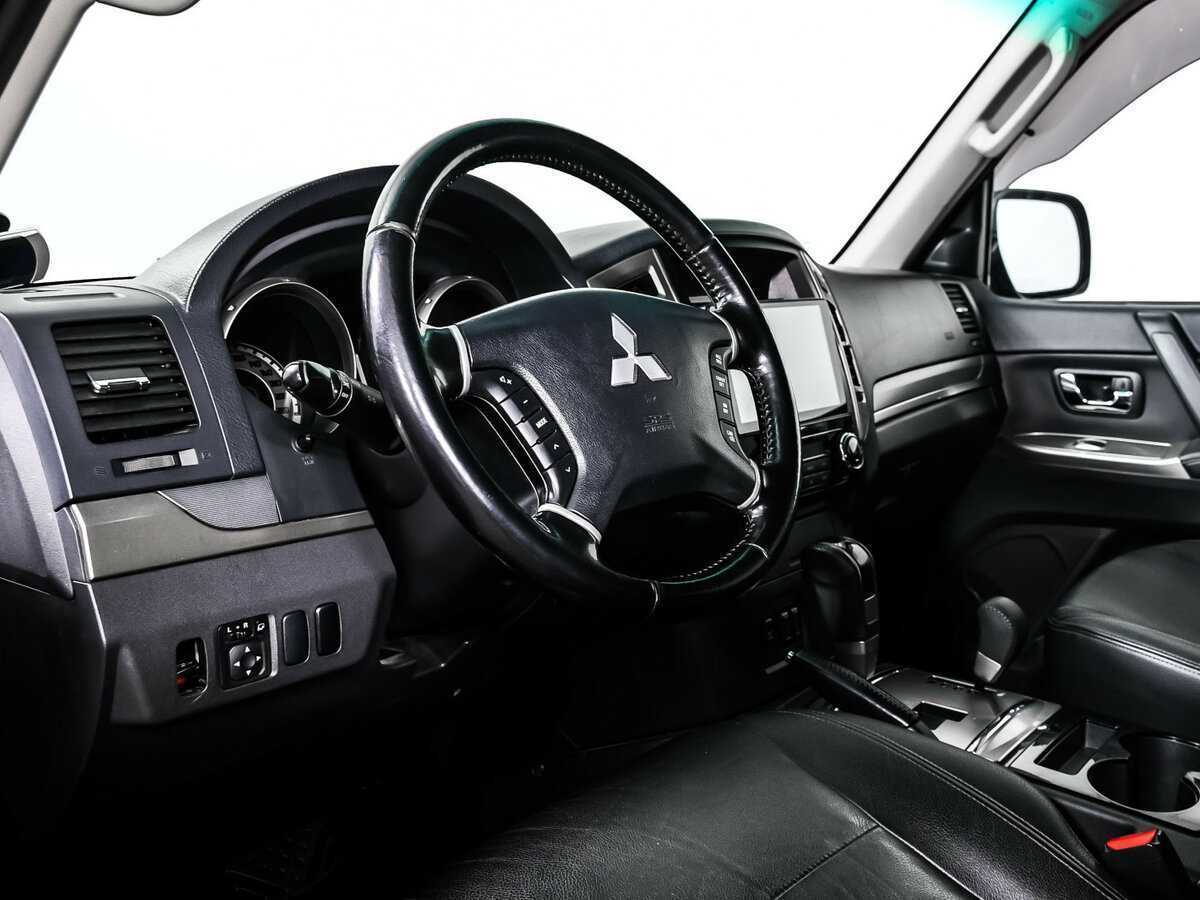 Купить Mitsubishi Pajero, 2015, 104 689 км.. Фото: #11