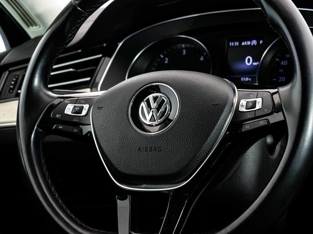 Купить Volkswagen Passat, 2018, 164 083 км.. Фото: #9