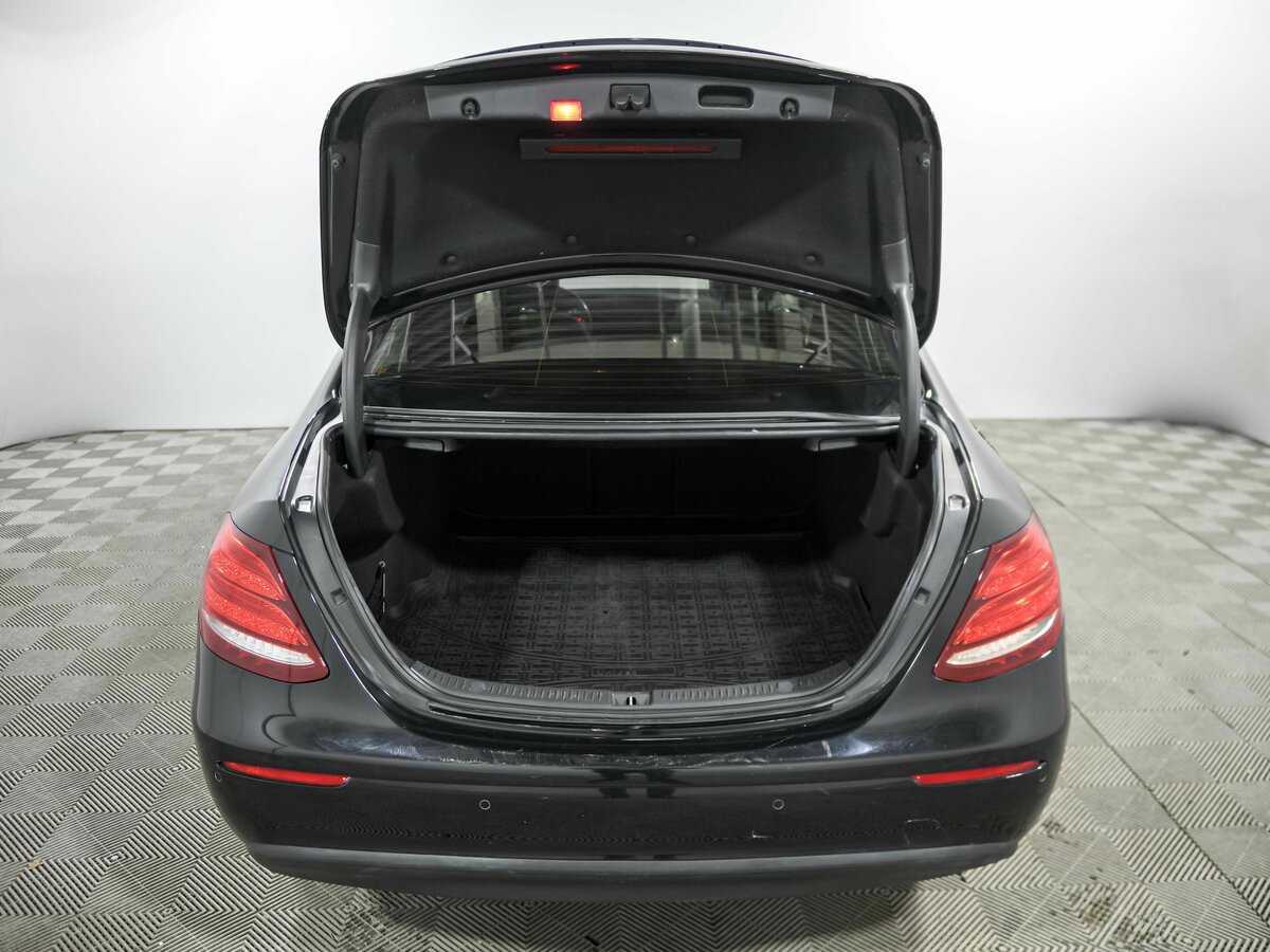 Купить Mercedes-Benz E-Класс, 2019, 294 419 км.. Фото: #18