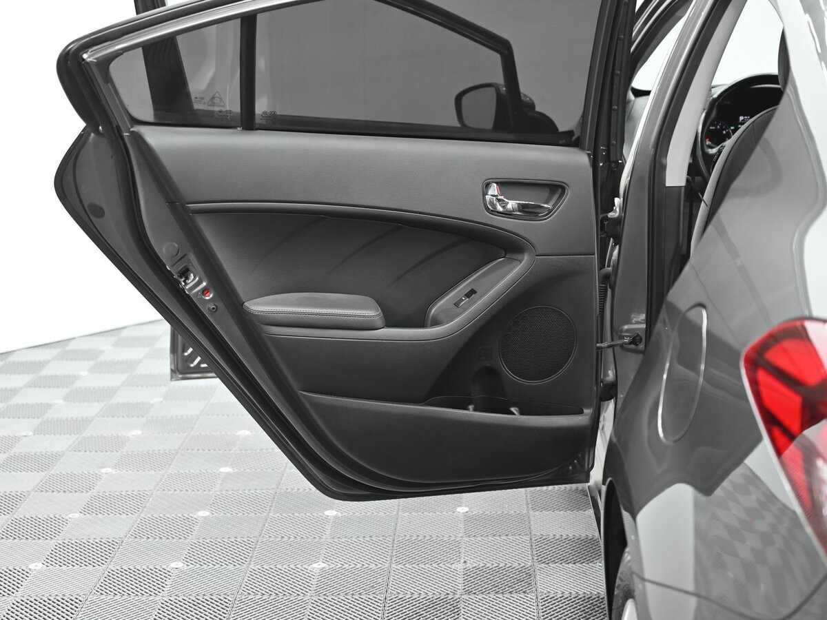 Купить Kia Cerato, 2018, 141 000 км.. Фото: #6