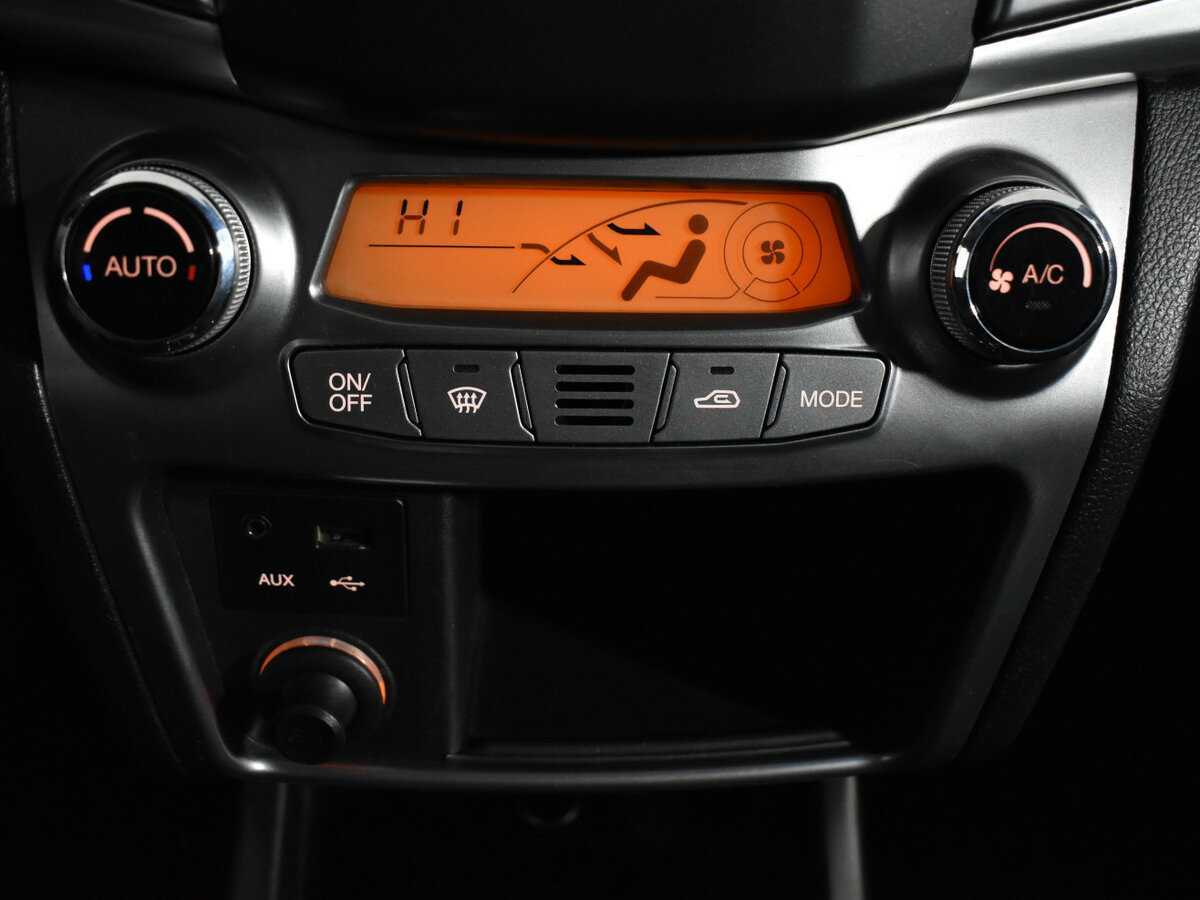 Купить SsangYong Actyon, 2013, 207 979 км.. Фото: #13