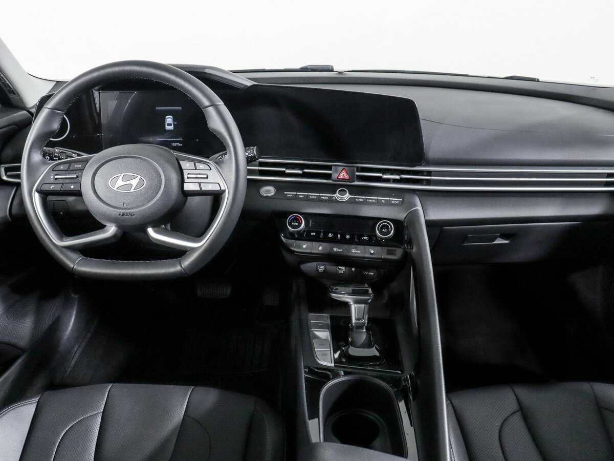 Купить Hyundai Elantra, 2023, 15 220 км.. Фото: #8