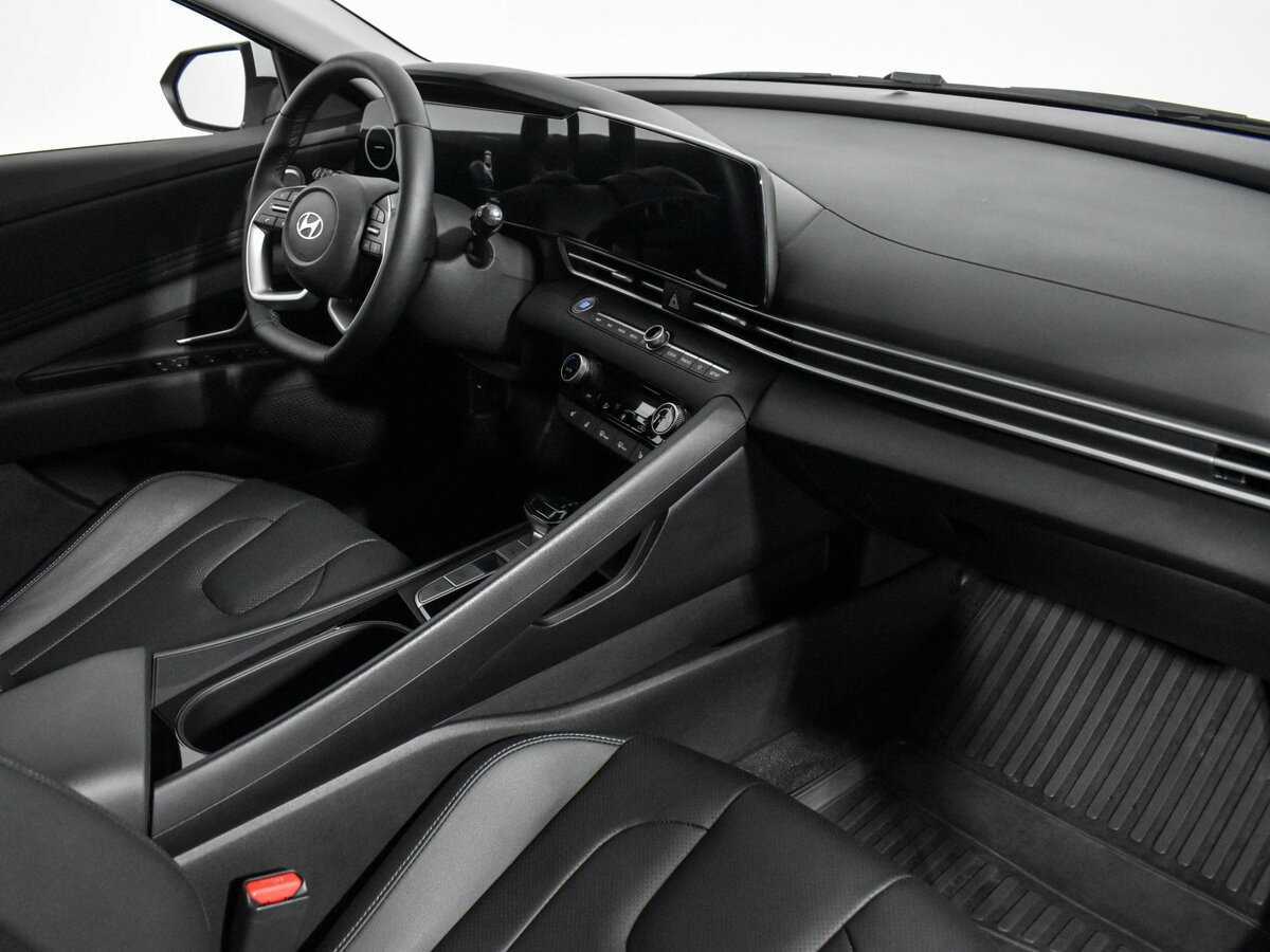 Купить Hyundai Elantra, 2023, 7 476 км.. Фото: #14