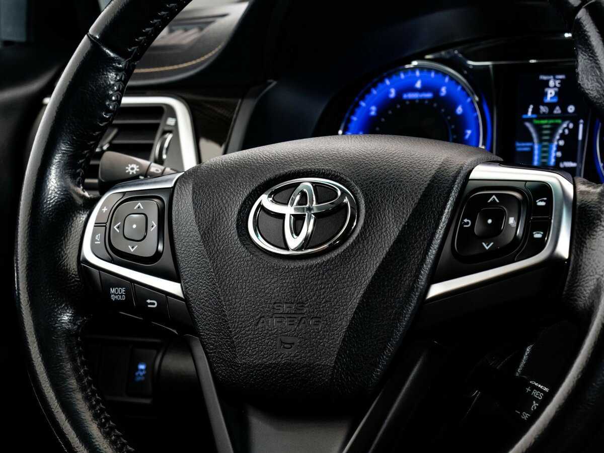 Купить Toyota Camry, 2015, 192 900 км.. Фото: #10