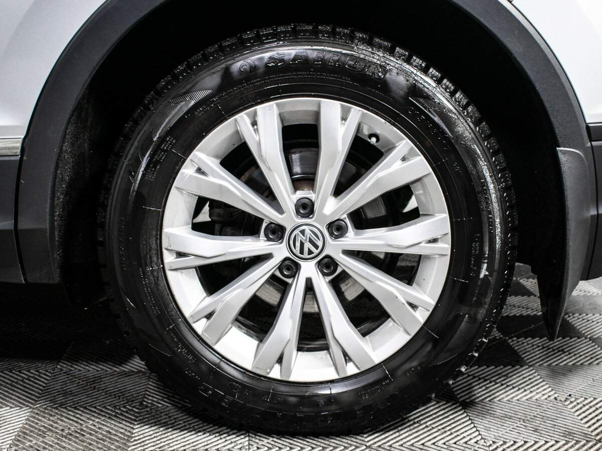 Купить Volkswagen Tiguan, 2017, 111 458 км.. Фото: #14