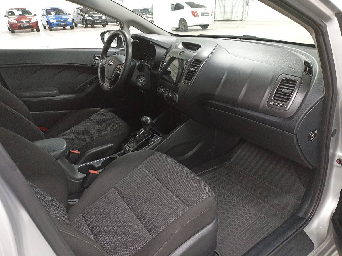 Купить Kia Cerato, 2018, 53 332 км.. Фото: #10