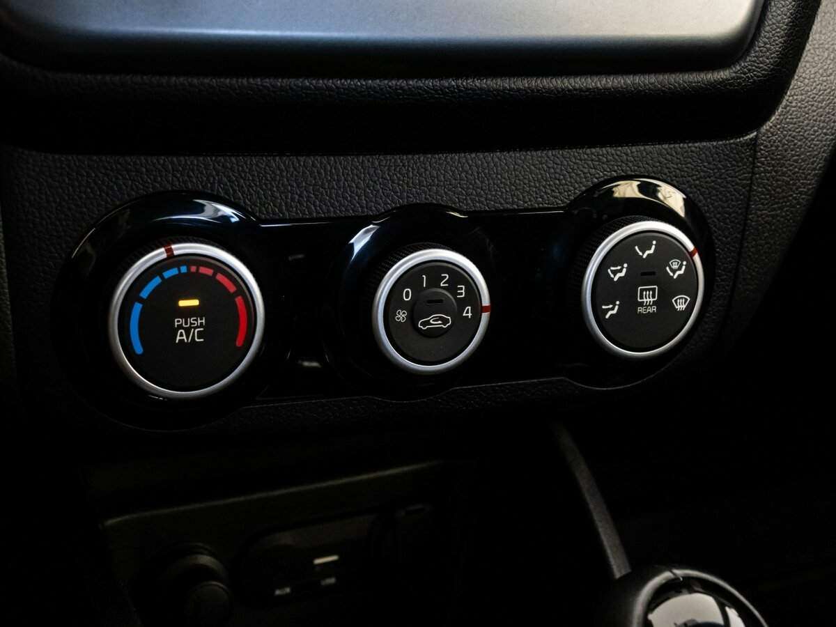 Купить Kia Rio, 2015, 126 968 км.. Фото: #10