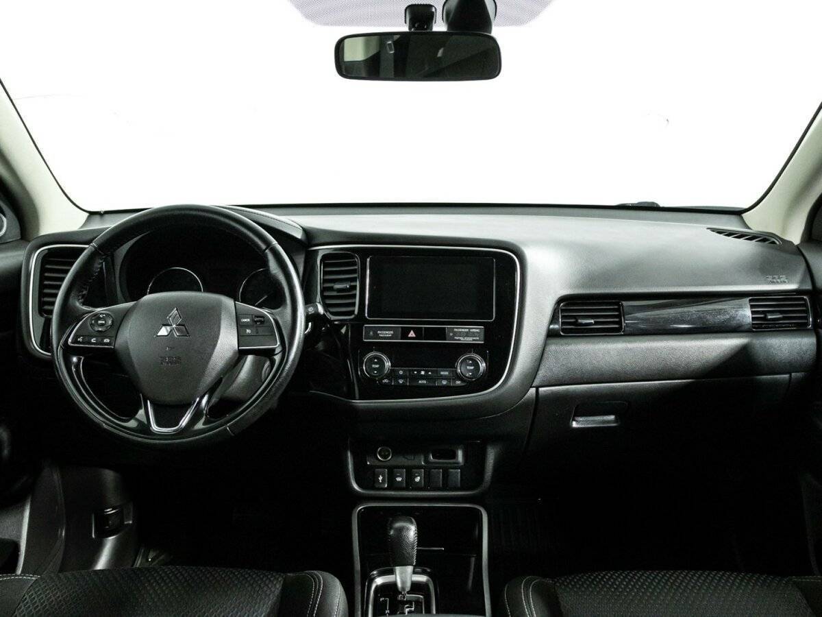 Купить Mitsubishi Outlander, 2019, 236 550 км.. Фото: #12