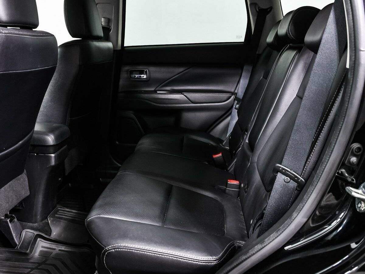 Купить Mitsubishi Outlander, 2018, 38 812 км.. Фото: #11