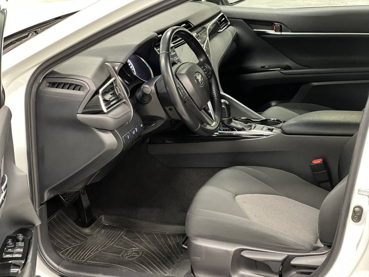 Купить Toyota Camry, 2021, 110 651 км.. Фото: #15
