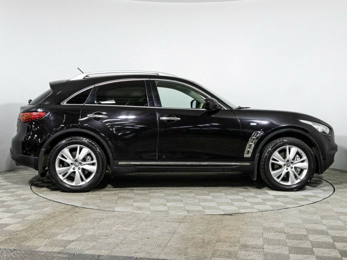 Купить Infiniti FX, 2012, 132 395 км.. Фото: #3