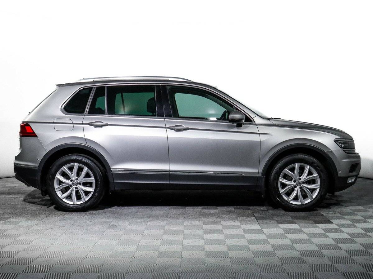 Купить Volkswagen Tiguan, 2017, 44 377 км.. Фото: #3