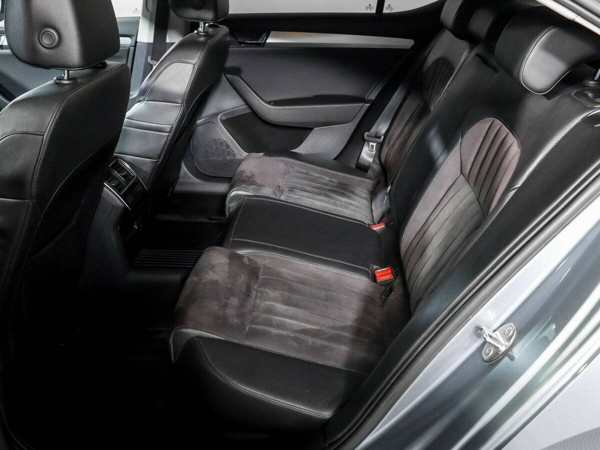 Купить Skoda Superb, 2017, 131 570 км.. Фото: #6