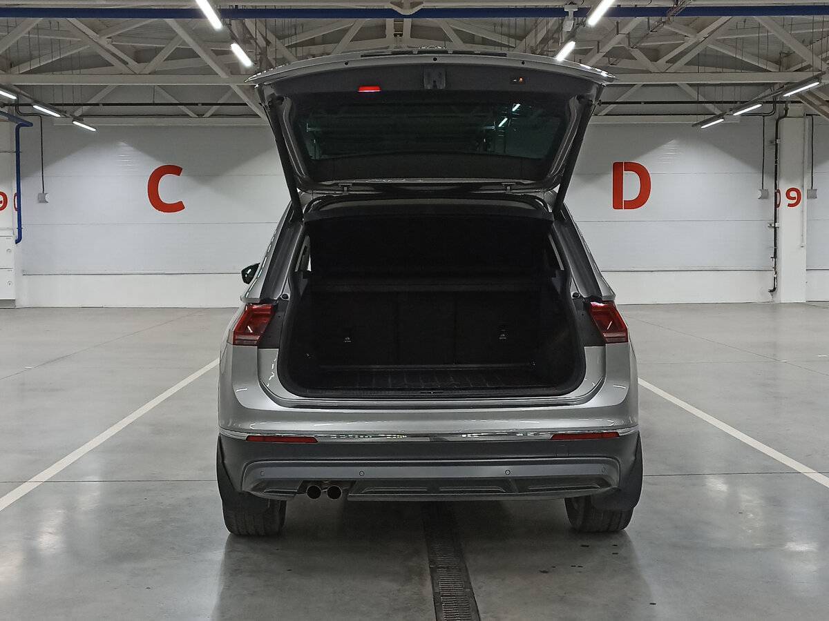 Купить Volkswagen Tiguan, 2017, 94 001 км.. Фото: #9