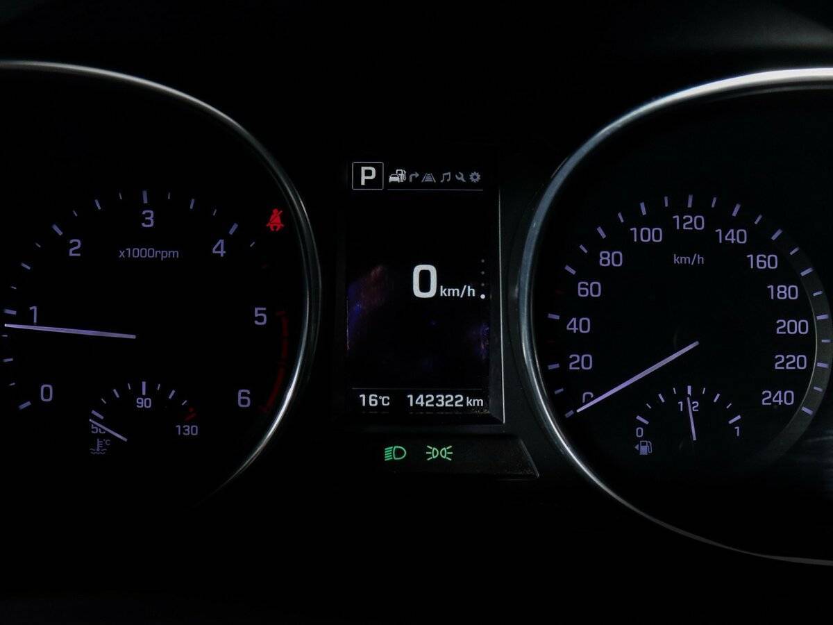 Купить Hyundai Santa Fe, 2016, 142 322 км.. Фото: #7