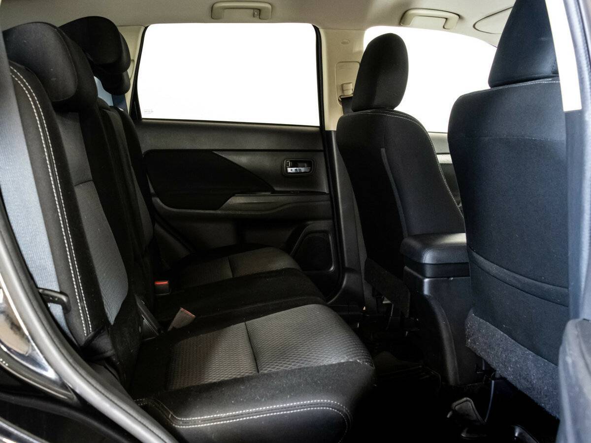 Купить Mitsubishi Outlander, 2018, 112 633 км.. Фото: #13