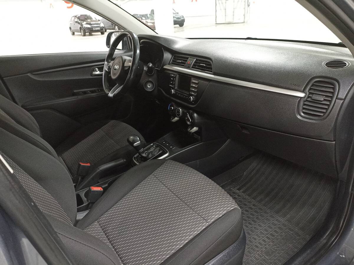 Купить Kia Rio, 2018, 96 474 км.. Фото: #10
