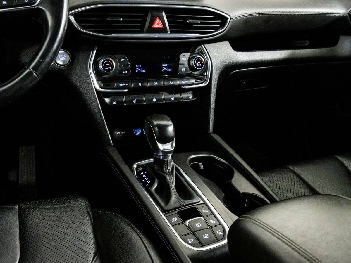 Купить Hyundai Santa Fe, 2018, 183 160 км.. Фото: #10