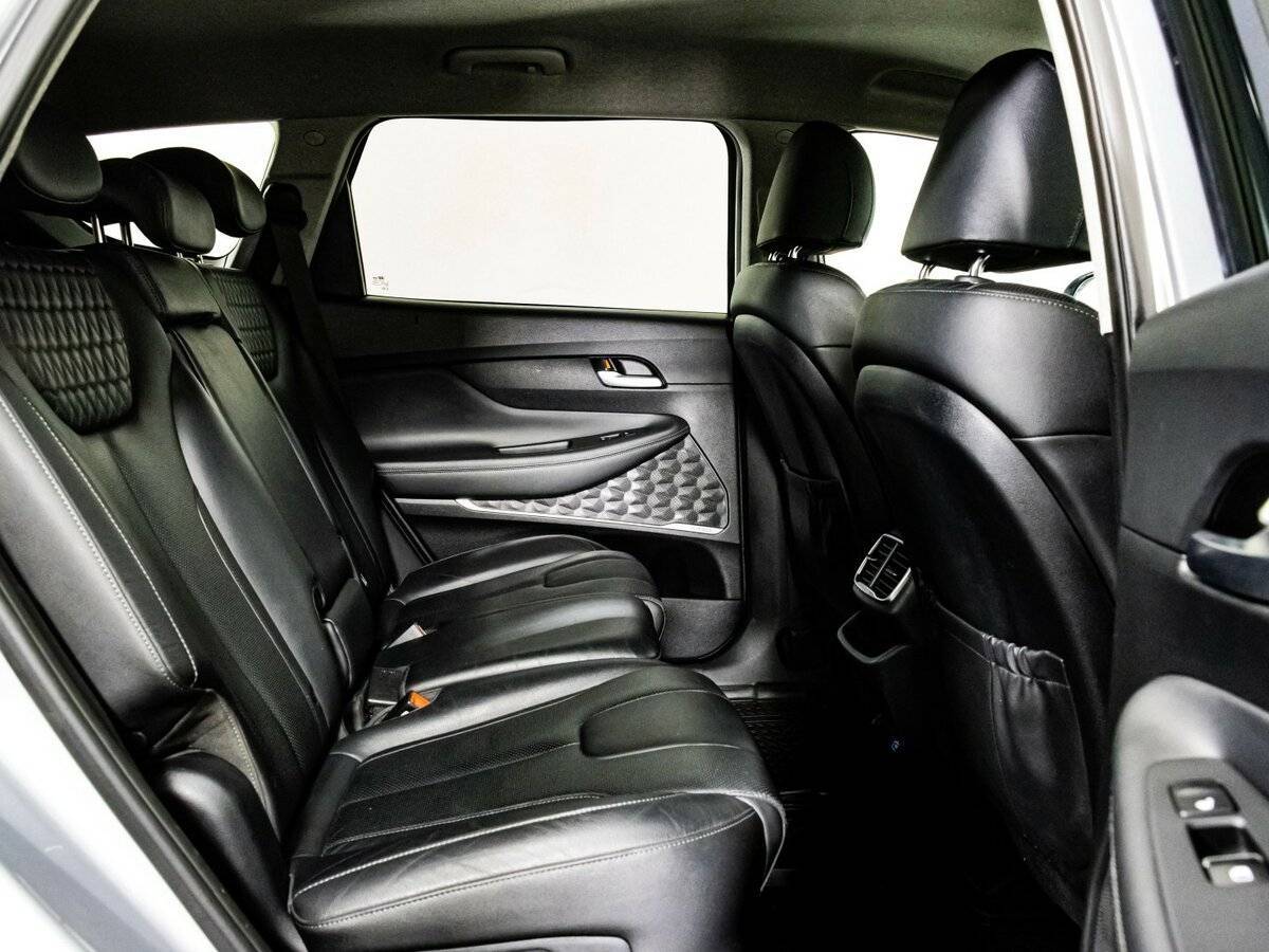 Купить Hyundai Santa Fe, 2018, 183 160 км.. Фото: #17